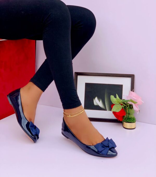 bow ballet flats
