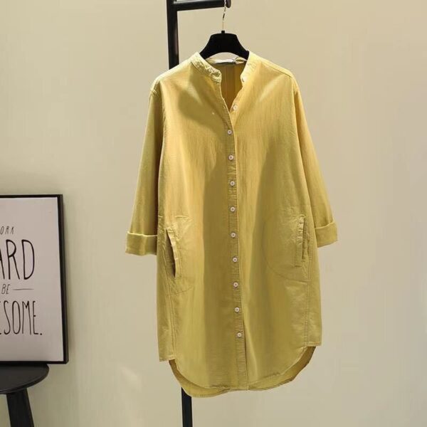 mid-length pocket buttoned shirt