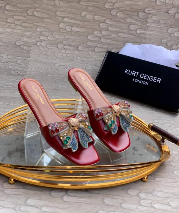 ladies bow designed slippers
