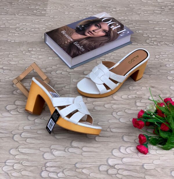 ladies wedge heel slippers
