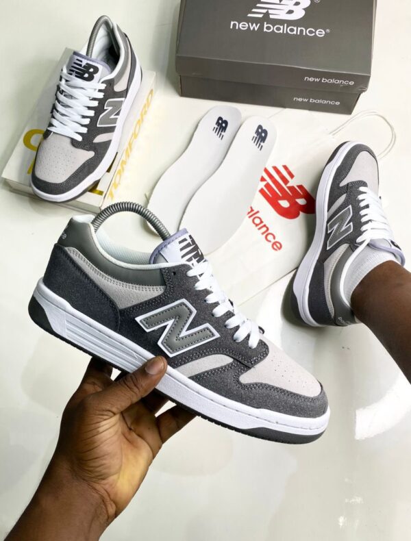 unisex casual grey/white sneakers