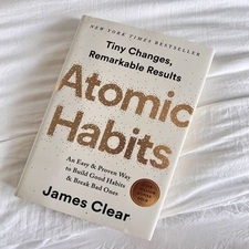 Atomic Habits book by James Clear 1