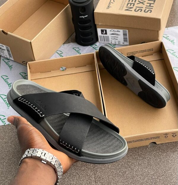 men casual criss cross strap slides