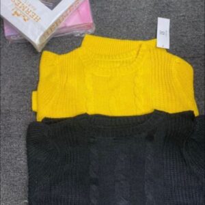 Ladies Cable Knit Lantern Sleeve Sweater