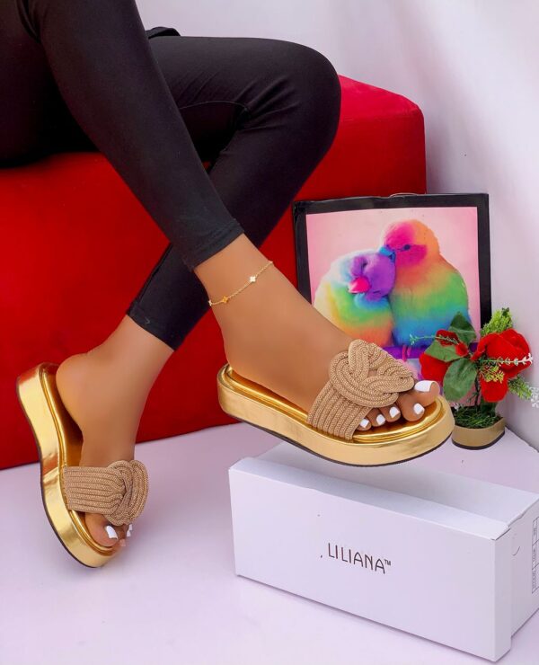 women comfortable slippers