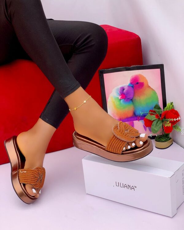 women comfortable slippers