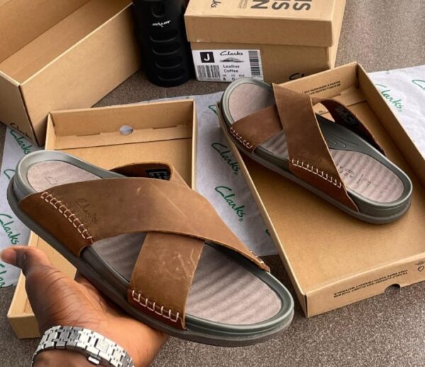 men casual criss cross strap slides