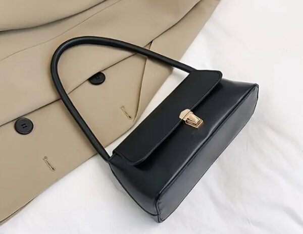 women vintage underarm handbags