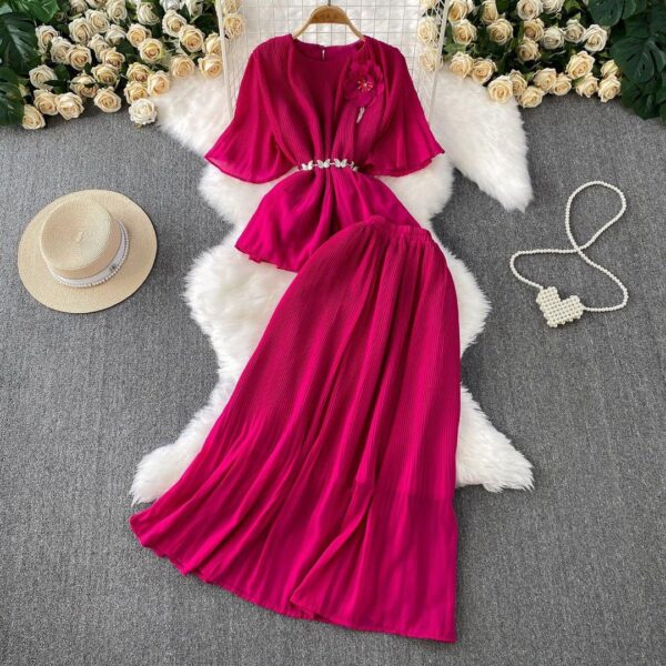 women pleated 2-piece skirt set