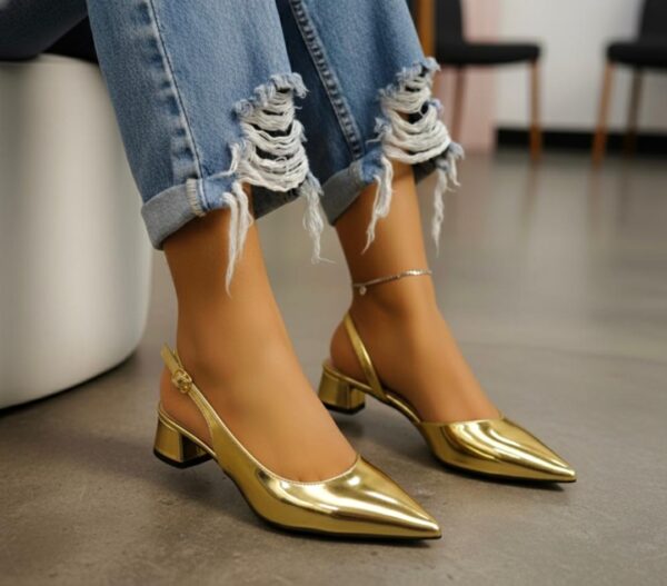 Women Sling Back Low Heels Shoes
