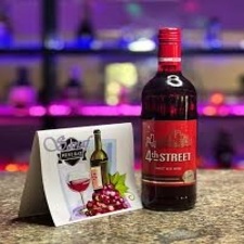 4th street sweet red wine 4 (1) 4th street sweet red wine 4 (1)