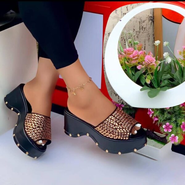 Ladies Stylish Round-Toe Wedge Slippers ladies stylish round-toe wedge slippers