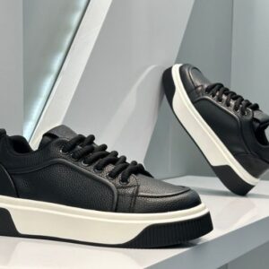 ladies casual lace-up sneakers