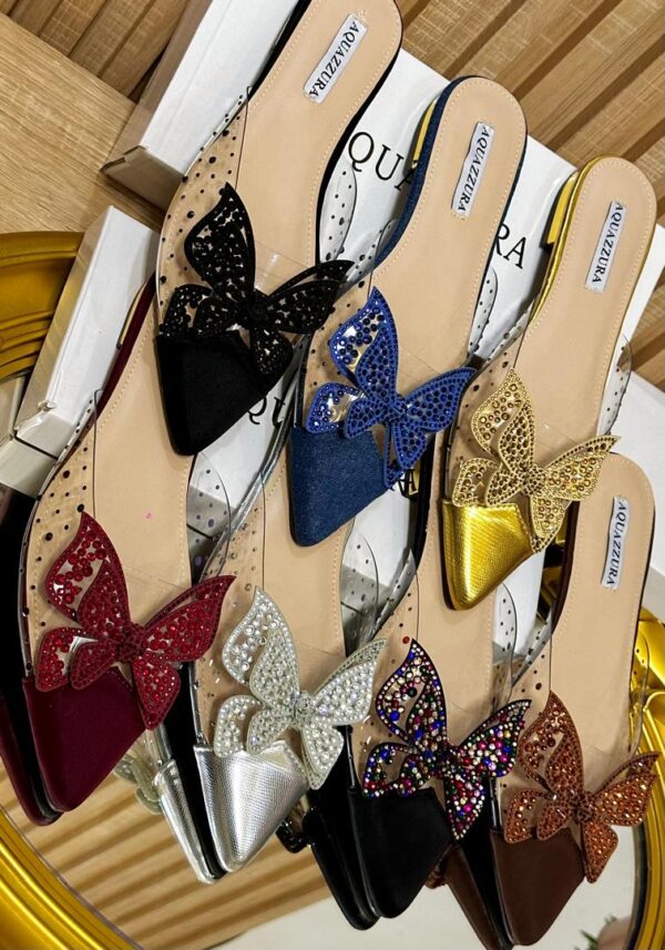 ladies stylish flat slippers