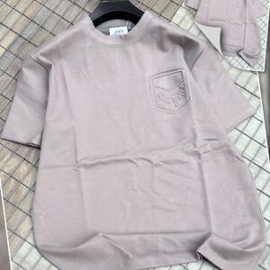 Marketplace & Online Shopping 138 heavy patch t-shirt