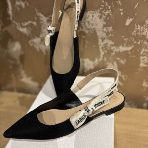 strap sale jadior sandal