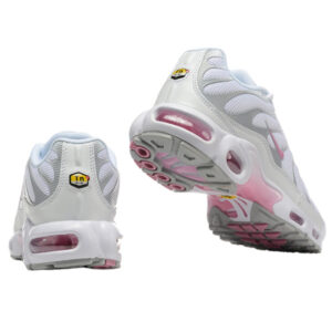 nike air max plus sneakers