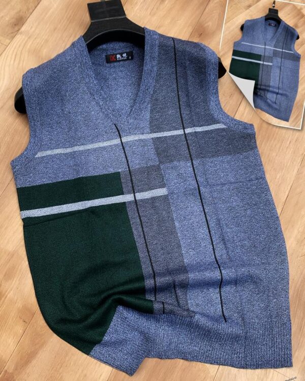 men wool sleeveless sweater