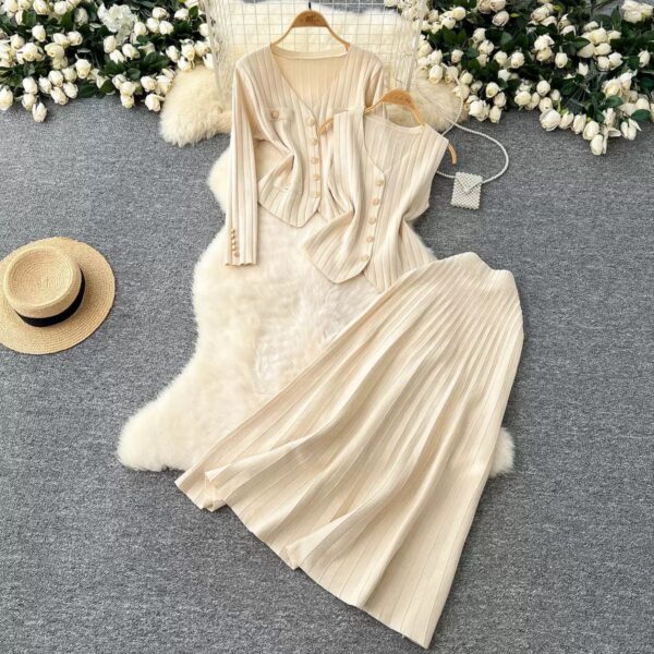 women knitted three pcs set