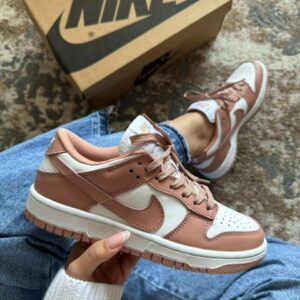 women dunk low rose whisper