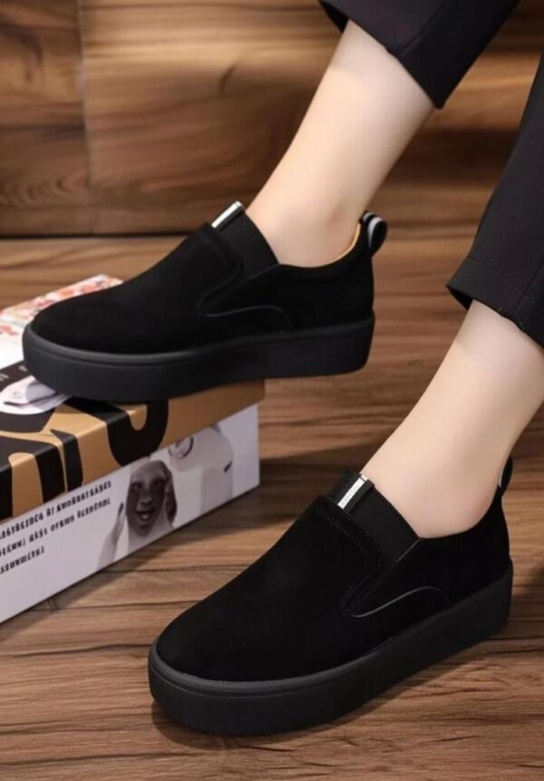 men's black slip-on shoes