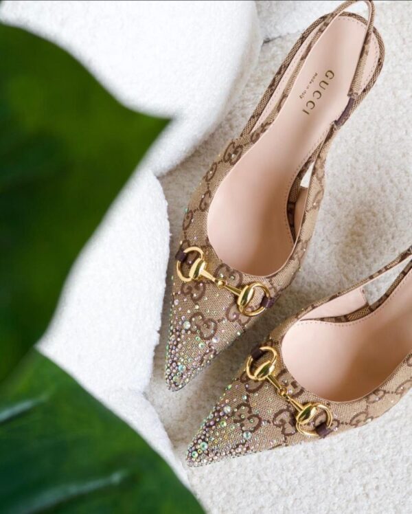 women's slingback pumps