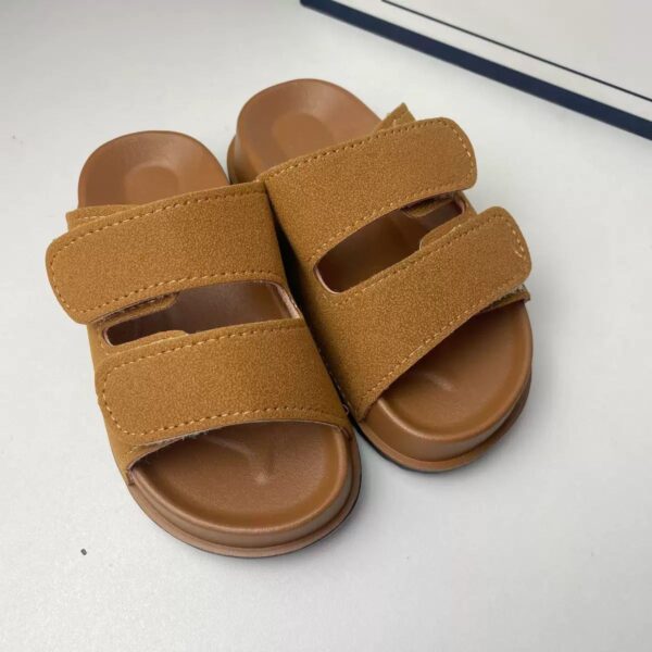 kids fashion slides