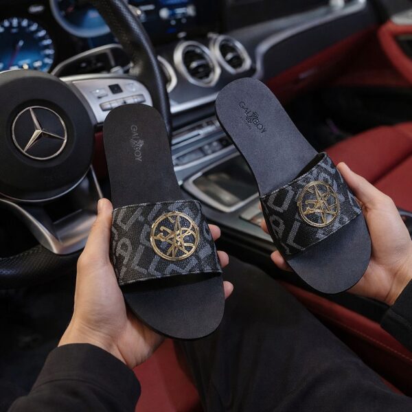 ladies black luxury flat