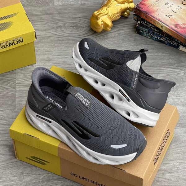 casual unisex shoes