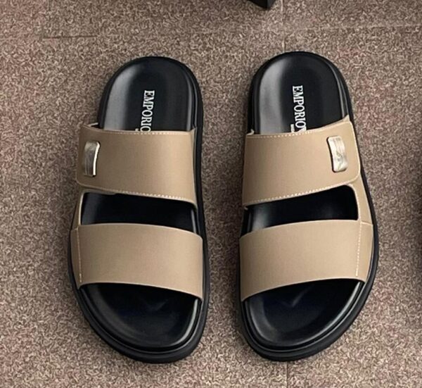 chunky leather-look sliders