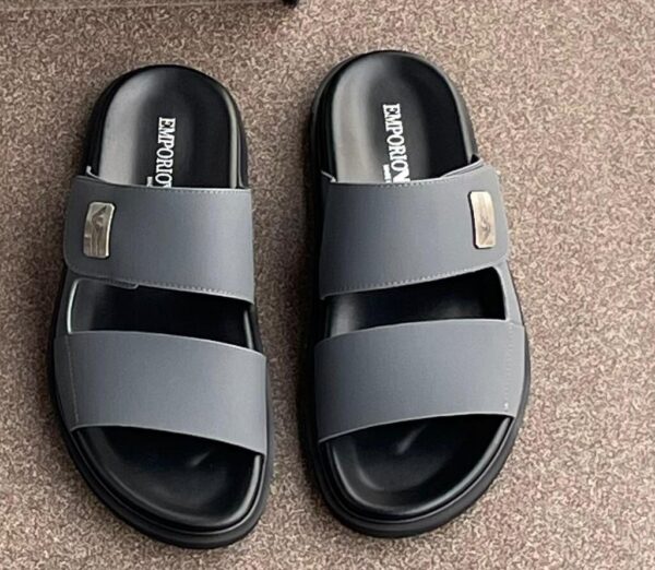 chunky leather-look sliders