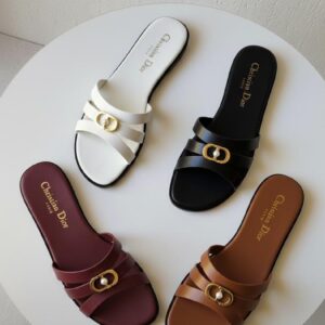 Marketplace & Online Shopping 136 classic women flats