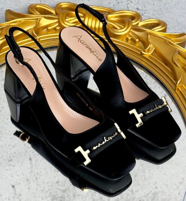 women's slingback block heel shoes