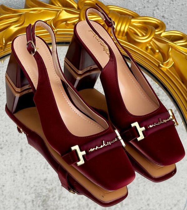 women's slingback block heel shoes