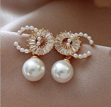 Stylish Pearl Earrings stylish pearl earrings