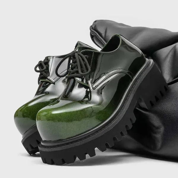 men's monochromatic patent leather derby shoe