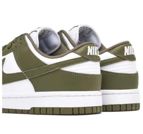 women dunk low in medium olive