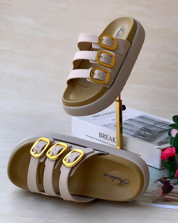 women casual thick-soled slides