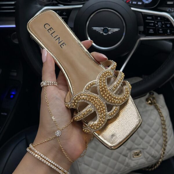 Woman Embellished Flat Slippers woman embellished flat slippers