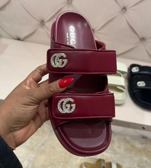 classic leather slide