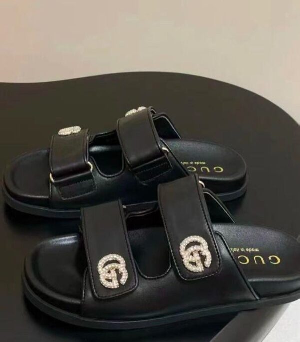 classic leather slide