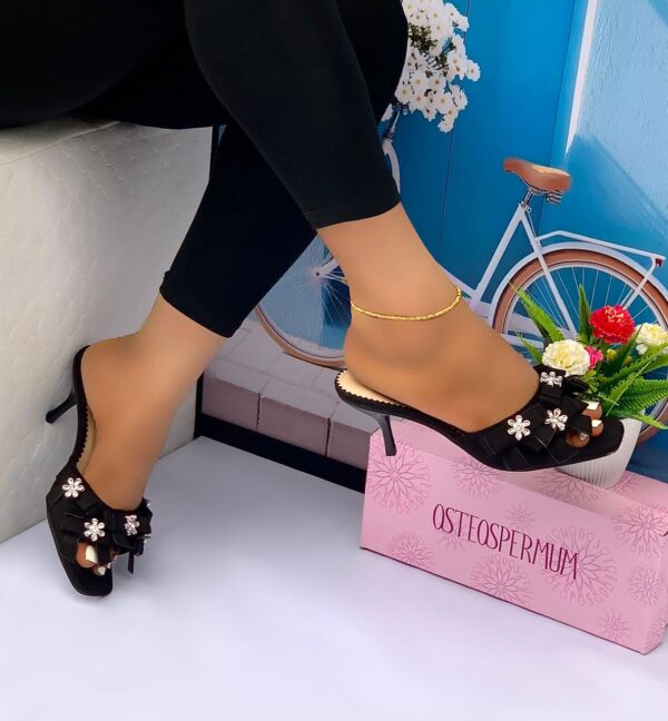 women open-toe heel slippers