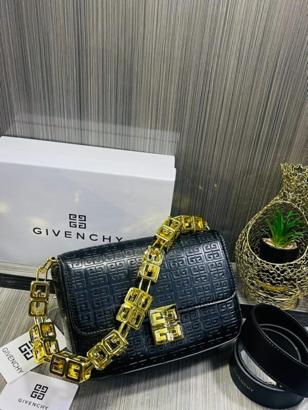 ladies gold chain bags