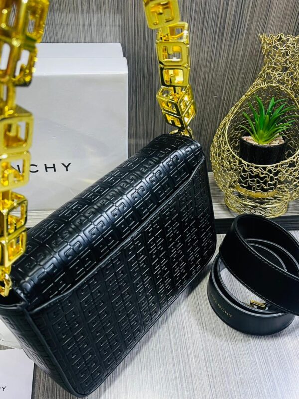 ladies gold chain bags