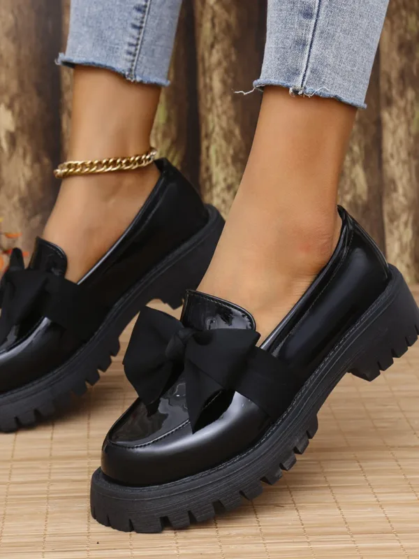 ladies fashion slip-on loafers