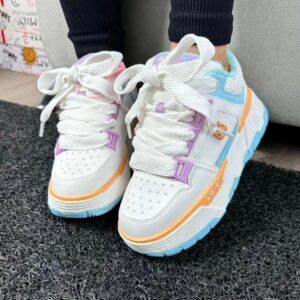 ladies casual thick soled sneakers