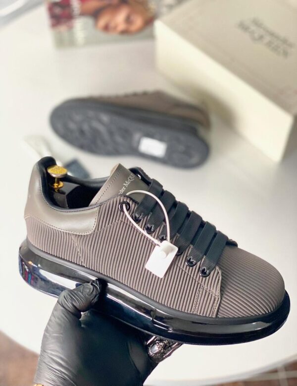 men designer lace-up sneakers