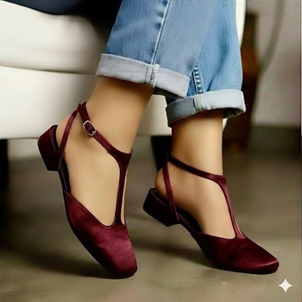 women’s t-strap mj velvet chunky heels