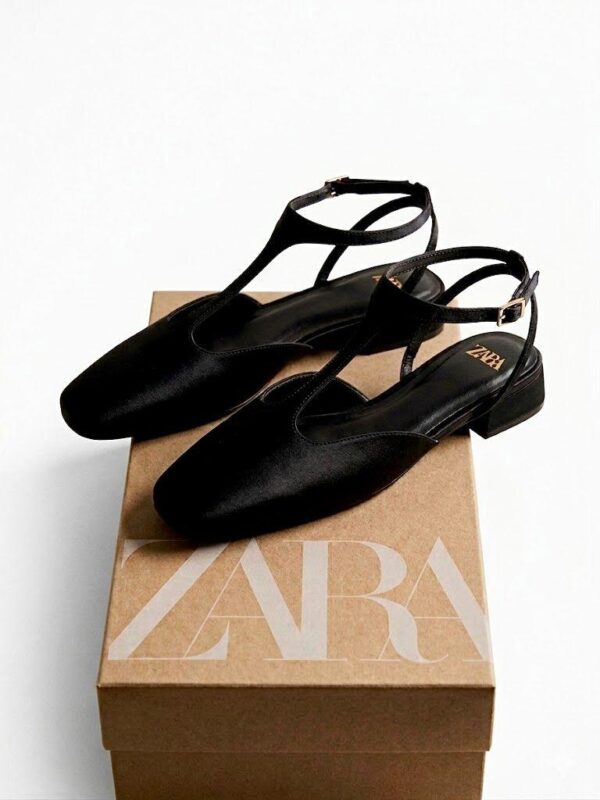 women’s t-strap mj velvet chunky heels