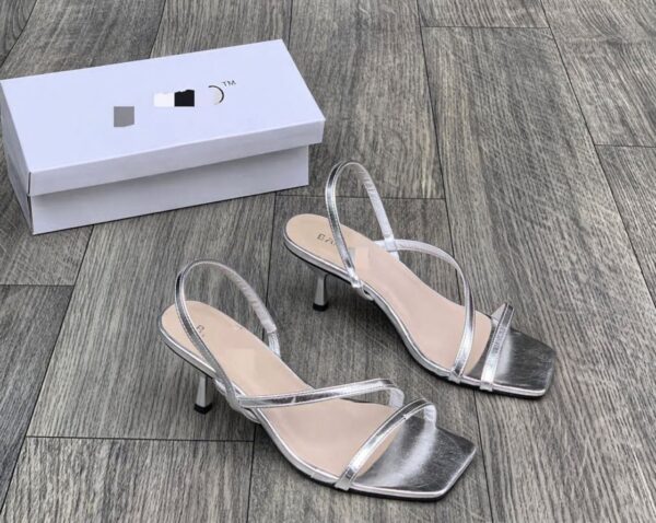 ladies’ designer sandal heels